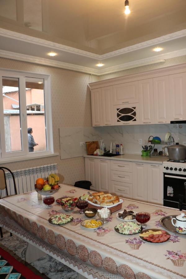 Guest House Baiel Bokonbayevo Buitenkant foto