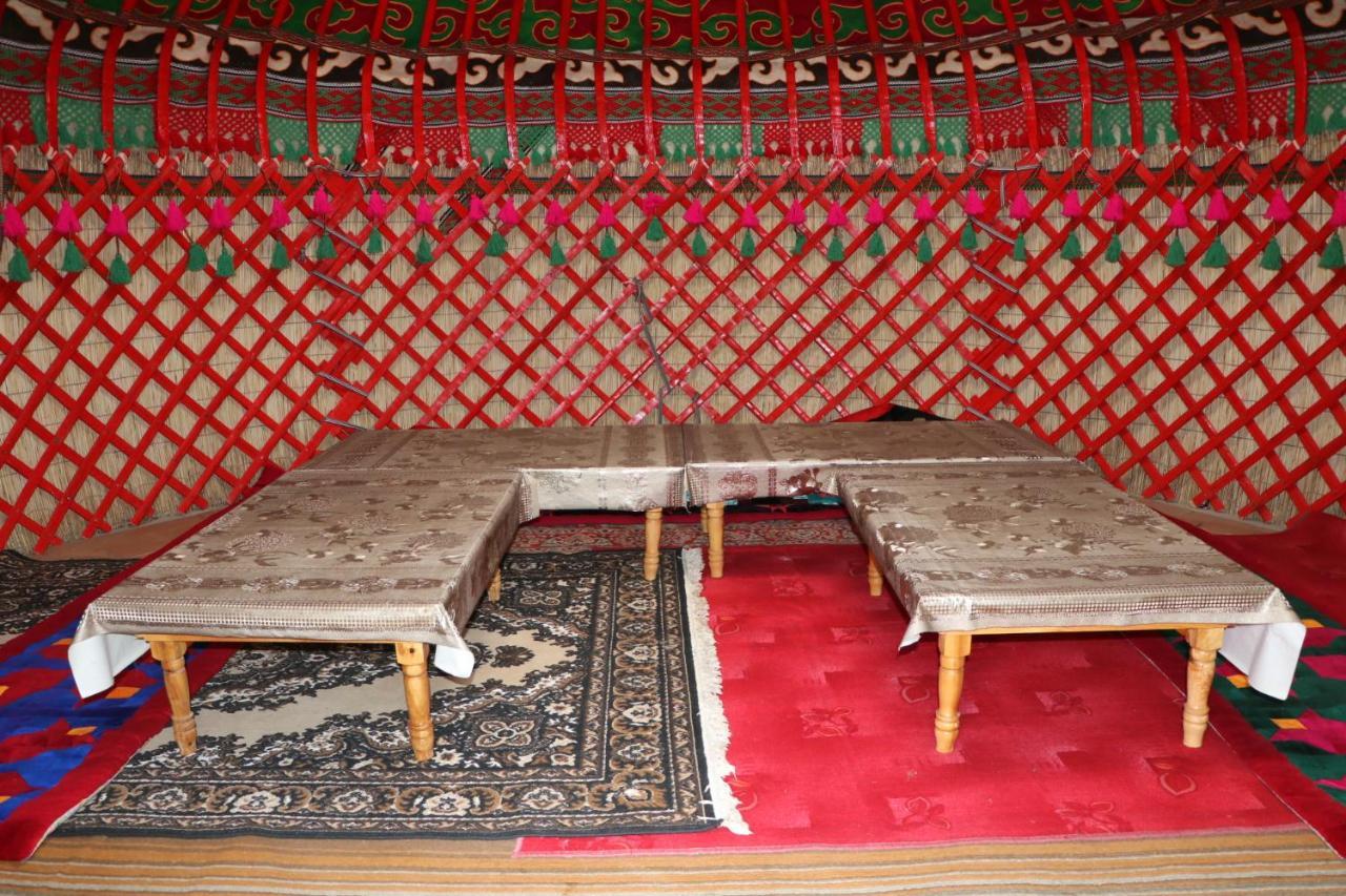 Guest House Baiel Bokonbayevo Buitenkant foto